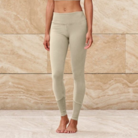 ALO Yoga Pants - Alo Yoga High-Waisted Sueded Lounge Legging